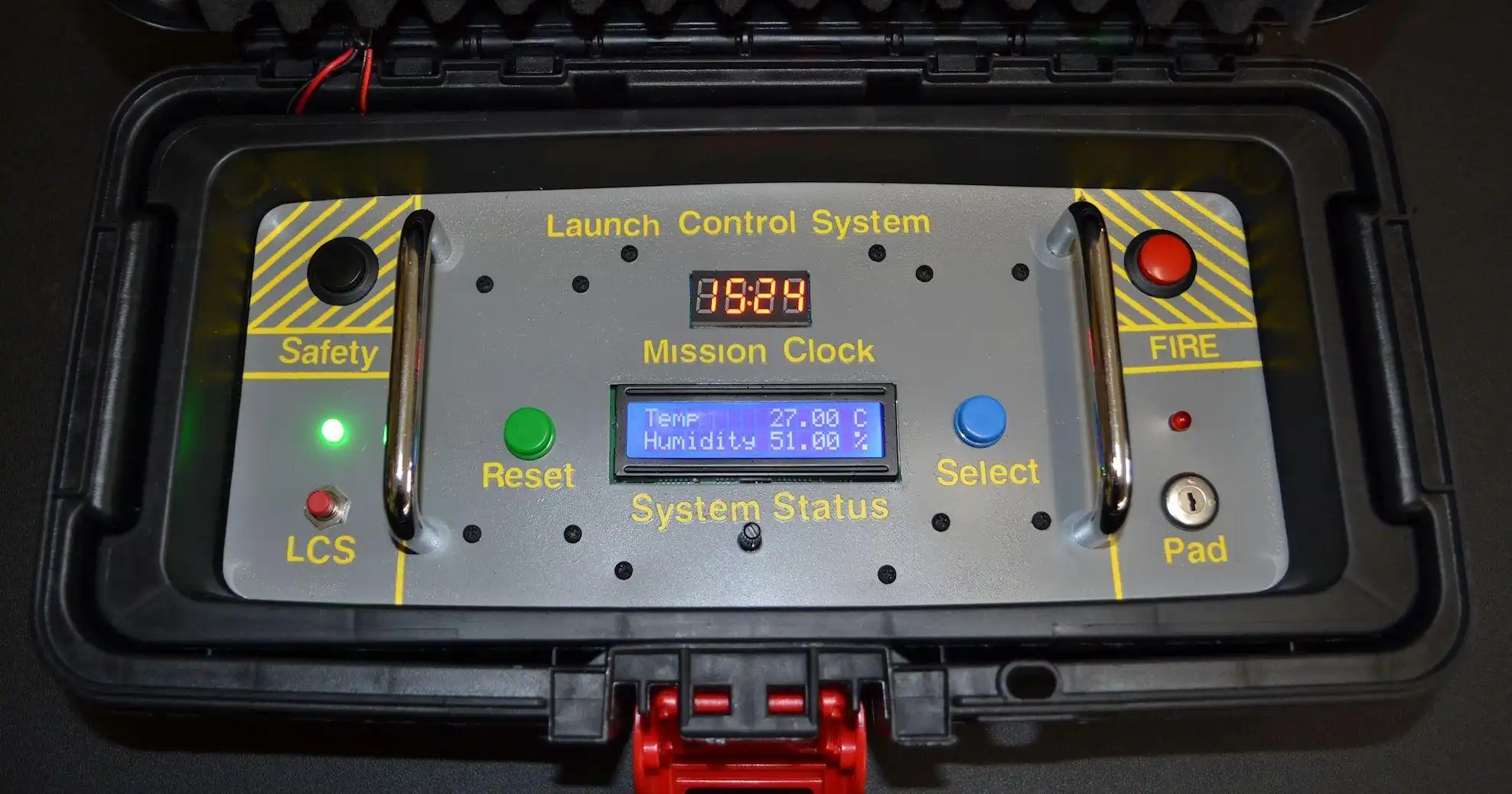 Descargue la herramienta web o la aplicación web Arduino Launch Control System (LCS)