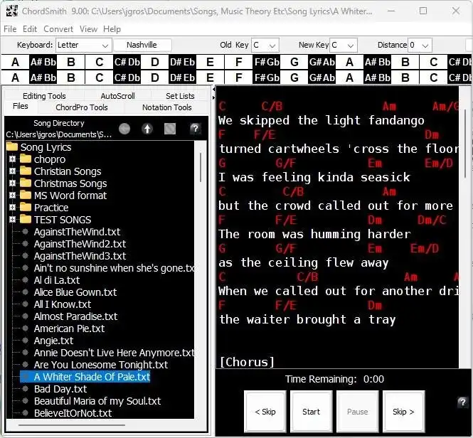 Muat turun alat web atau aplikasi web ChordSmith