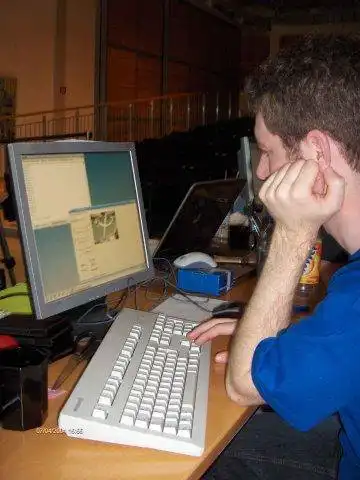 Download web tool or web app Kicking RoboSapien Humanoid Robots to run in Windows online over Linux online