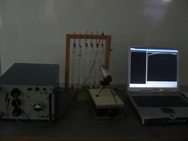 Завантажте веб-інструмент або веб-додаток ScSpectrometer