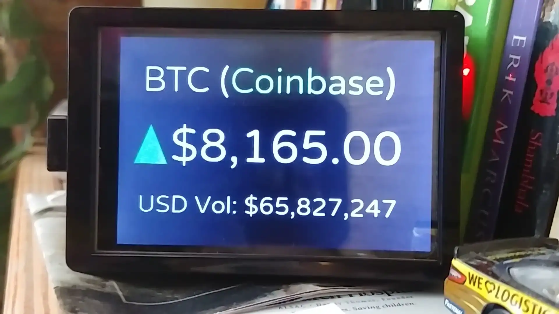 下载 Web 工具或 Web 应用程序 Slideshow Crypto Ticker