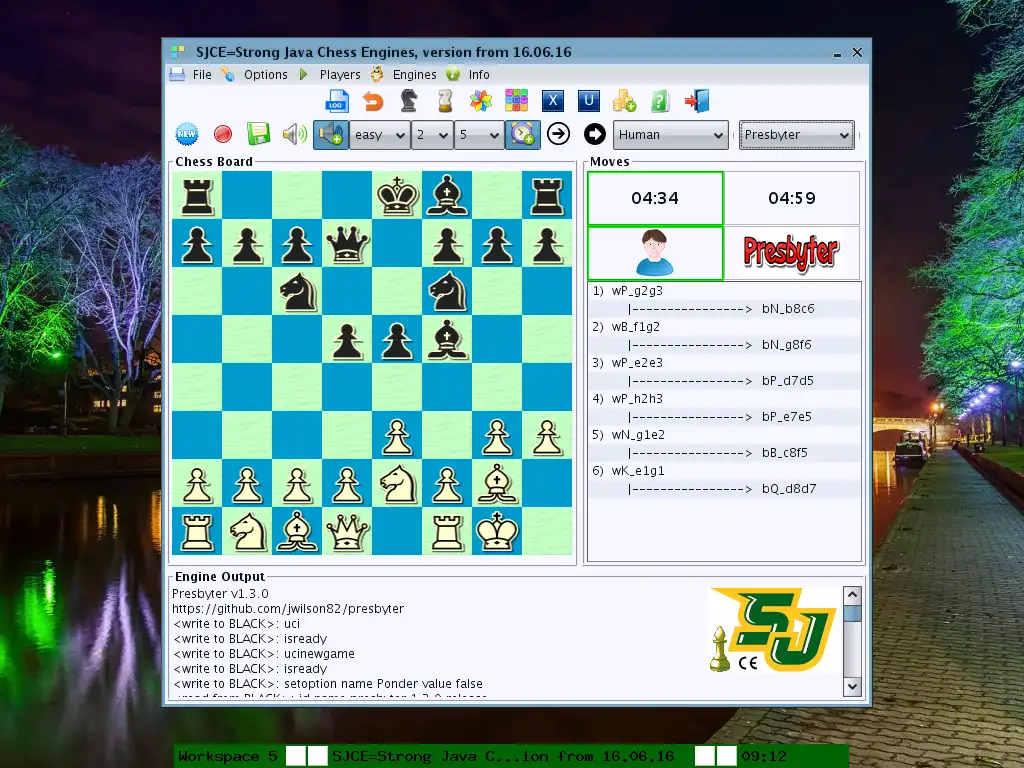 Download web tool or web app Strong Java Chess Engines Game to run in Linux online